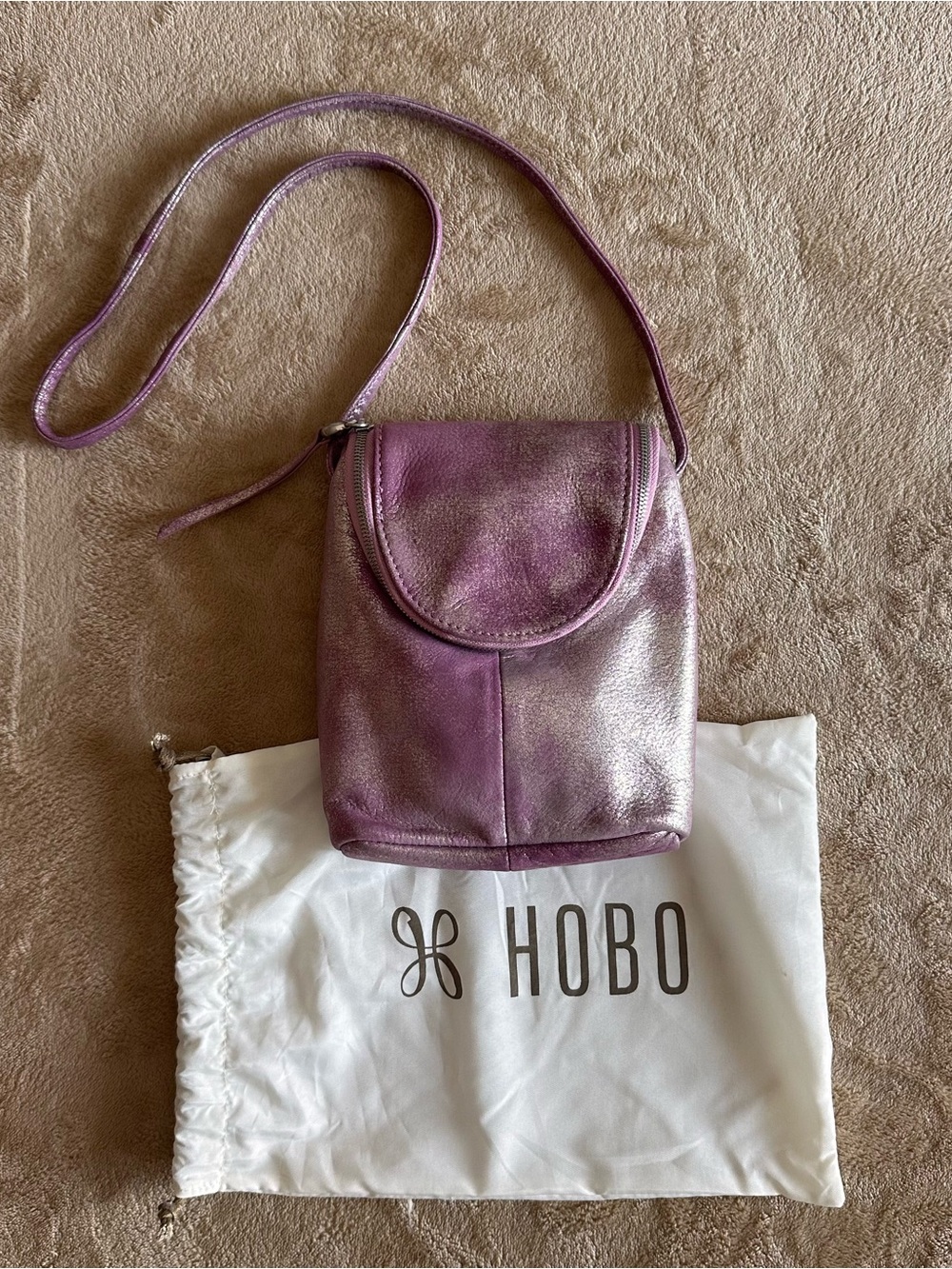 HOBO Women's Fern Crossbody Metallic Leather Bag Violet Metallic